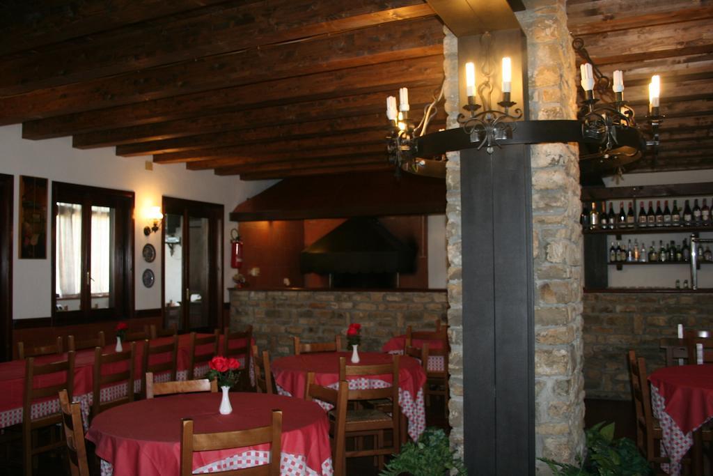 Agriturismo Cascina Del Vai Cairo Montenotte Eksteriør bilde