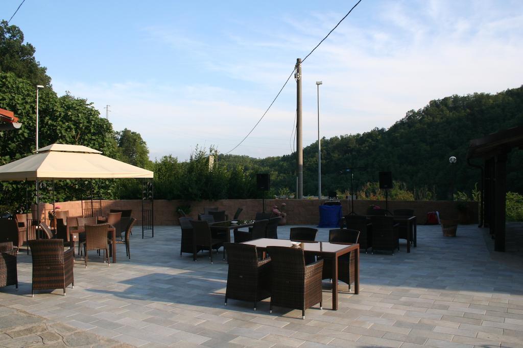 Agriturismo Cascina Del Vai Cairo Montenotte Eksteriør bilde