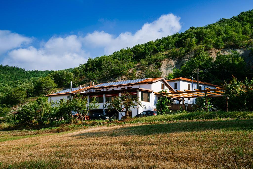 Agriturismo Cascina Del Vai Cairo Montenotte Eksteriør bilde