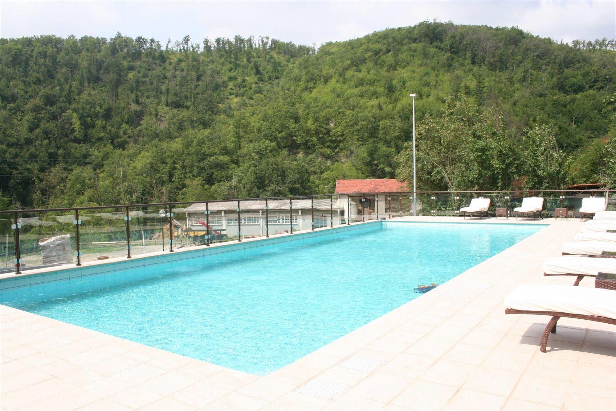 Agriturismo Cascina Del Vai Cairo Montenotte Eksteriør bilde